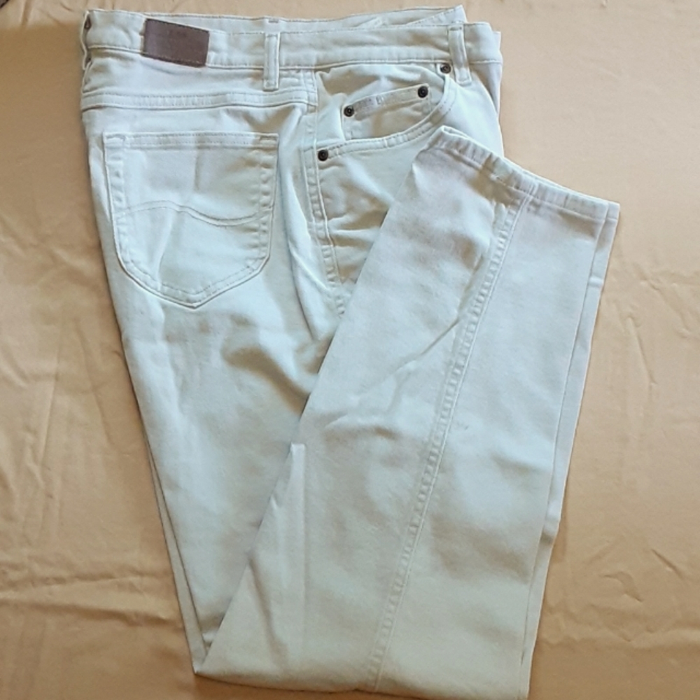 Lee jeans